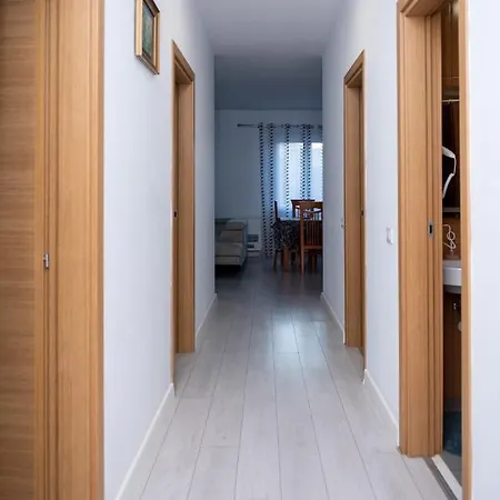 Comfort Τίρανα