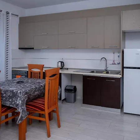 Comfort Διαμέρισμα Τίρανα